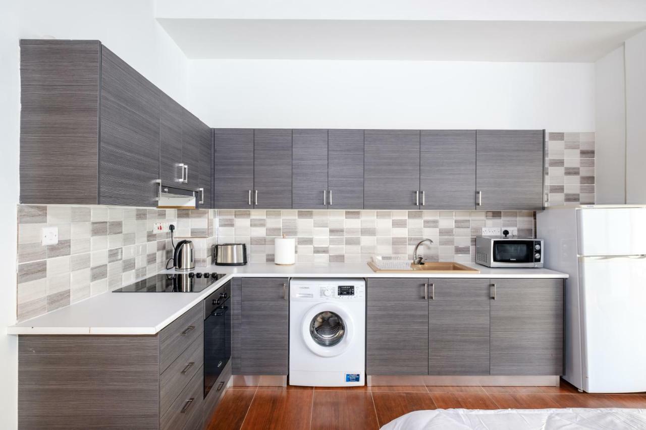 The Loft Studio Daire Larnaca Dış mekan fotoğraf